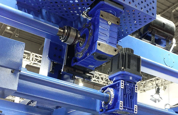 西安西瑪直流電機蝸輪磨損問題。